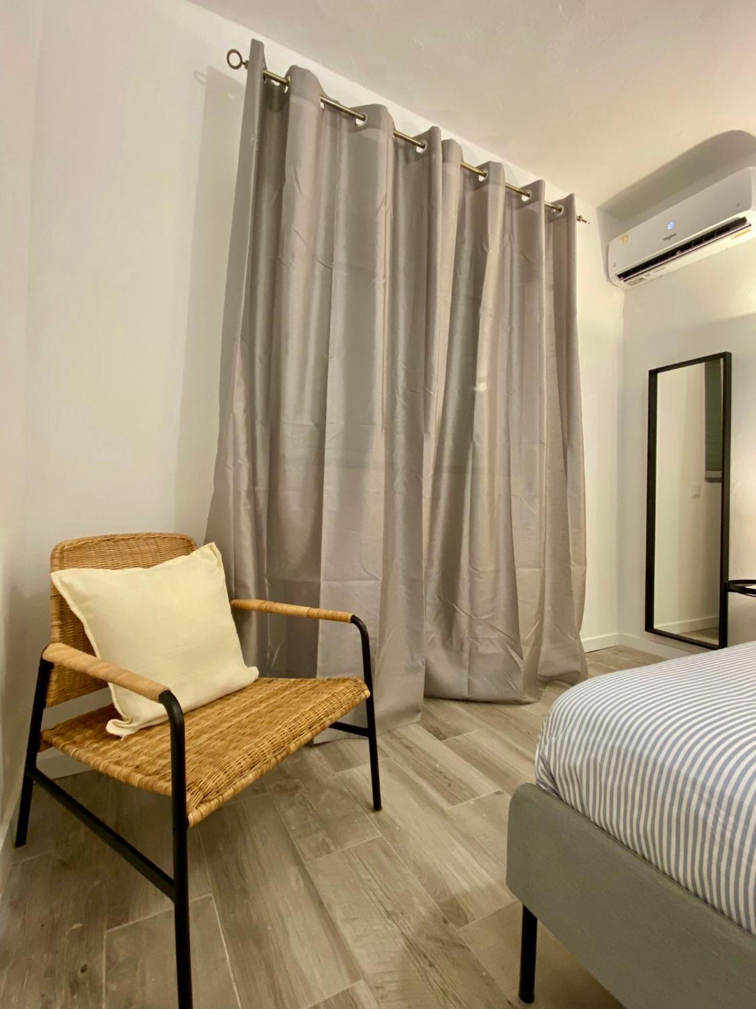 Casa Pe Da Praia Monte Gordo Exteriör bild
